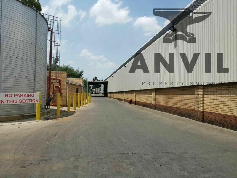 Namlog - Entire Building property image 18