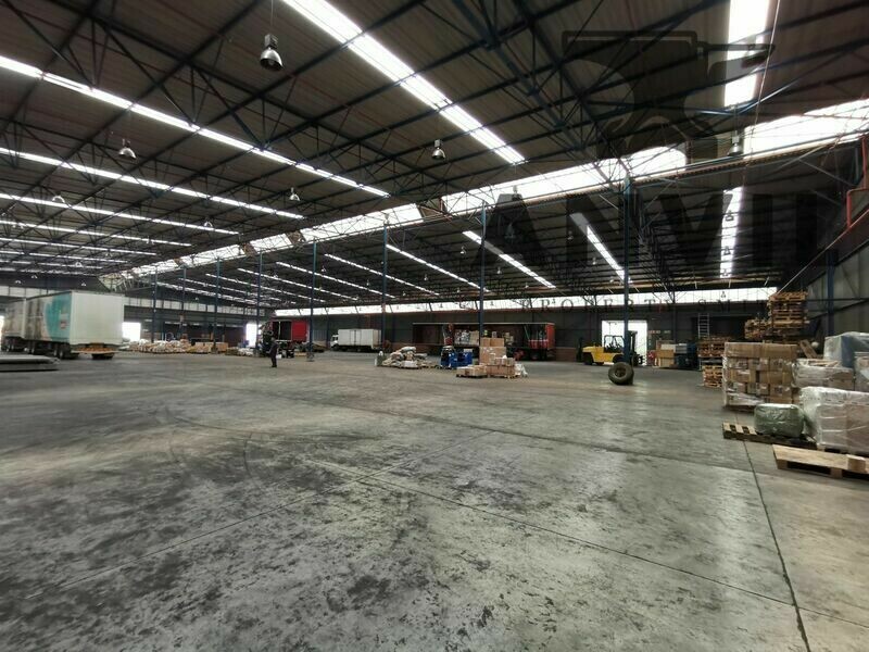 Namlog - Entire Building property image 4