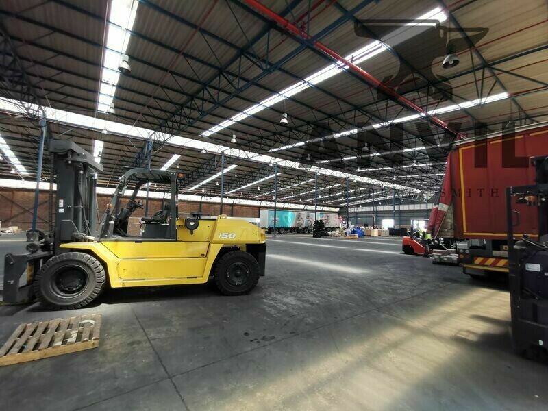 Namlog - Entire Building property image 8