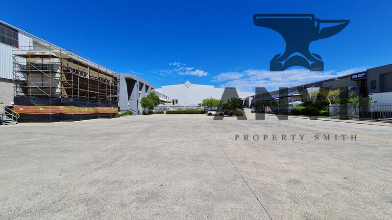 Montague Park  - 2480sqm Warehouse to Let property image 43