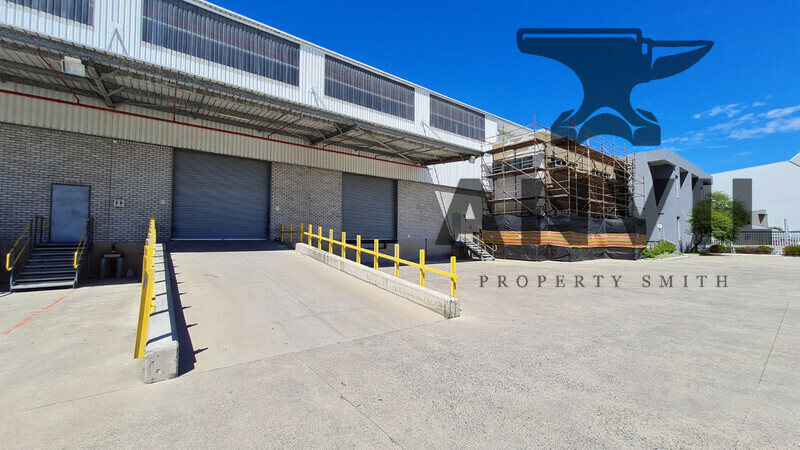 Montague Park  - 2480sqm Warehouse to Let property image 46