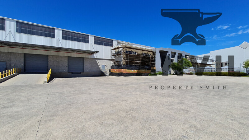 Montague Park  - 2480sqm Warehouse to Let property image 54