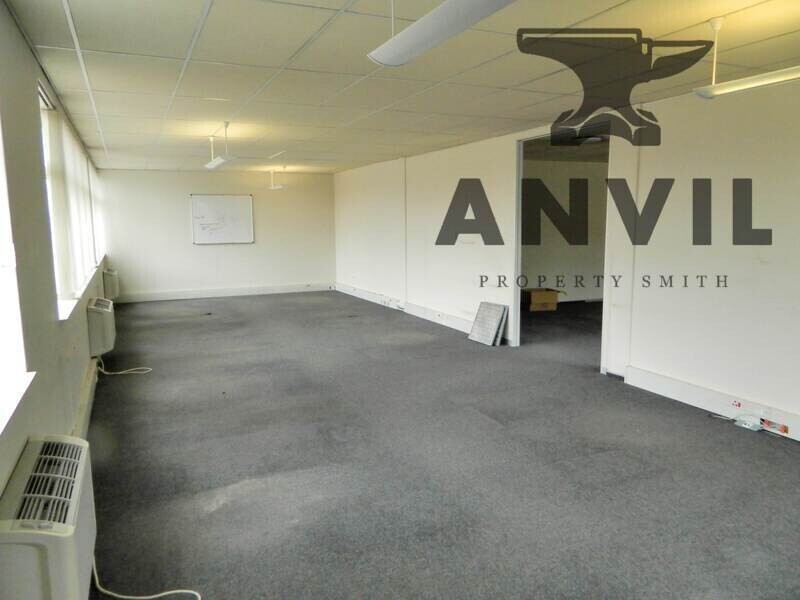 260 Surrey Avenue - First floor property image 2