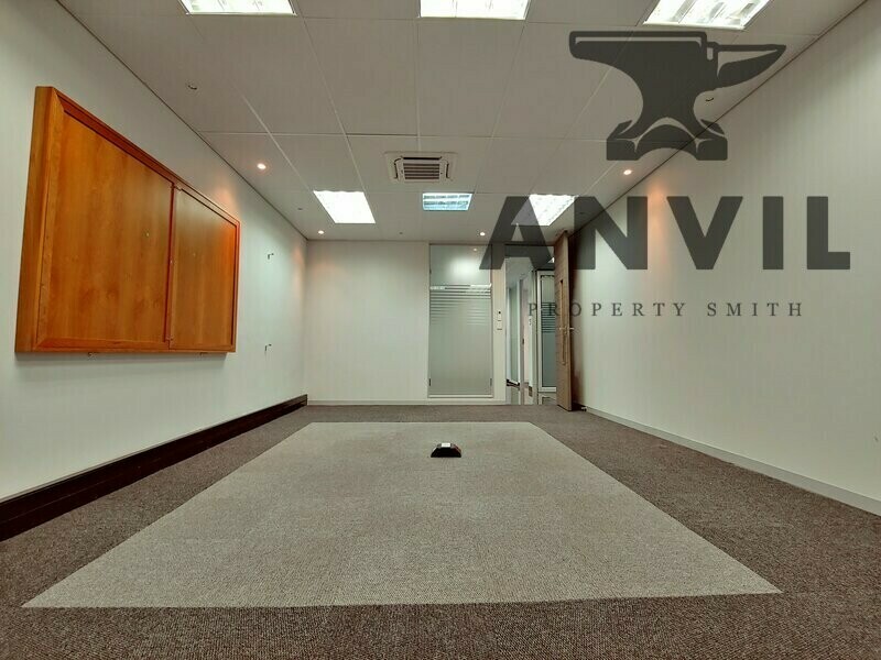 Clearwater Office Park, Roodepoort - Building 2 Ground Floor 20Gb property image 4