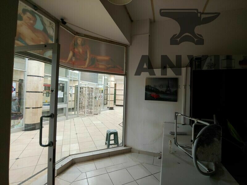 London House - Shop 17 property image 2