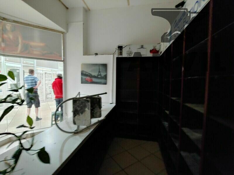 London House - Shop 17 property image 6