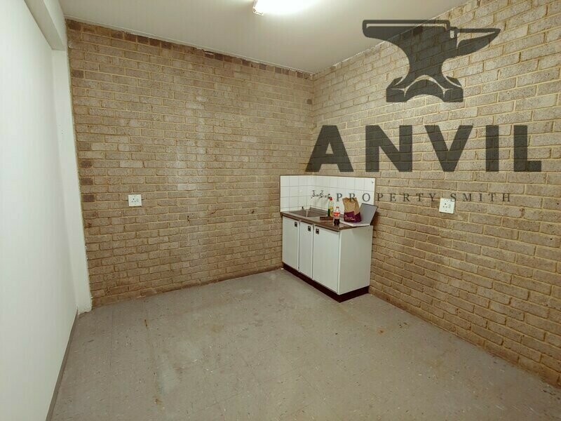 Graphite Park Industrial Park, Strijdom Park - Unit 44 property image 4