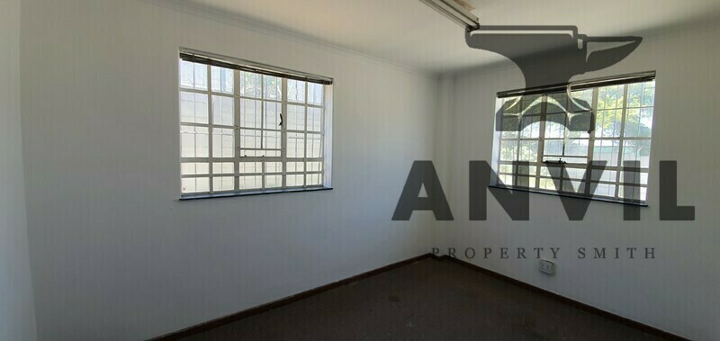 16-18 Losack Ave, Epping, Cape Town - Unit 4 property image 10