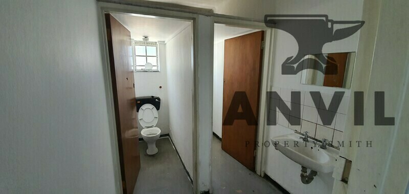 16-18 Losack Ave, Epping, Cape Town - Unit 4 property image 14