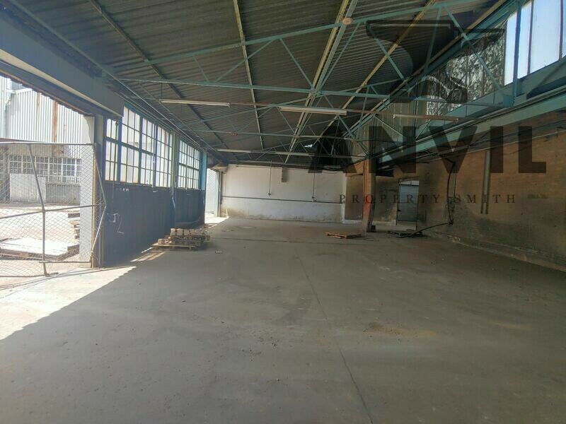 3 Fuchs Street, Alrode, Alberton - Option B Unit 1 Warehouse with large power supply to let in Alrode property image 15
