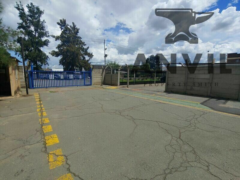 3 Fuchs Street, Alrode, Alberton - Ground Floor Unit 3 - Large industrial warehouse ideal for manufacturing to let in Alrode  property image 24