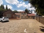 112 Boeing Road, Bedfordview - Right hand side Unit property image 13