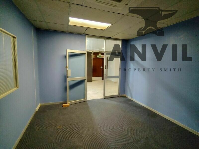 Zumaysha Building - Office 504  property image 6