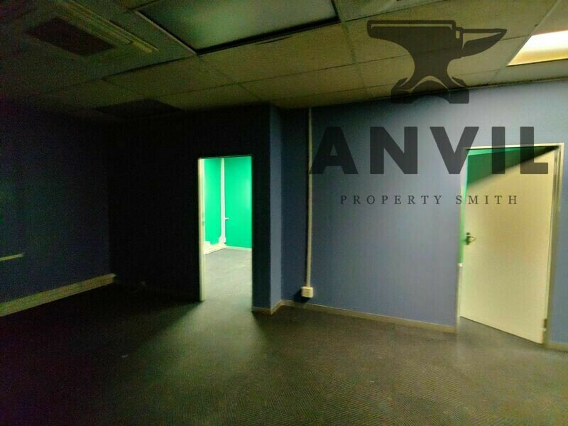 Zumaysha Building - Office 504  property image 10