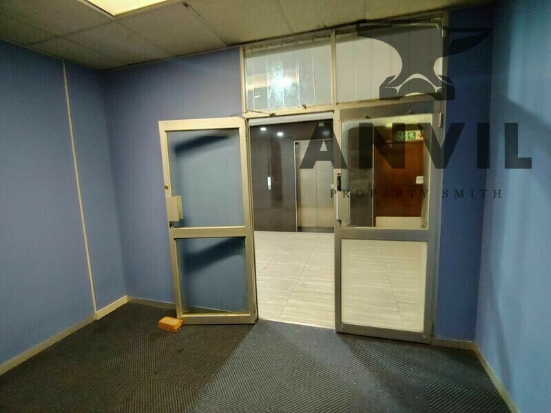 Zumaysha Building - Office 504  property image 5