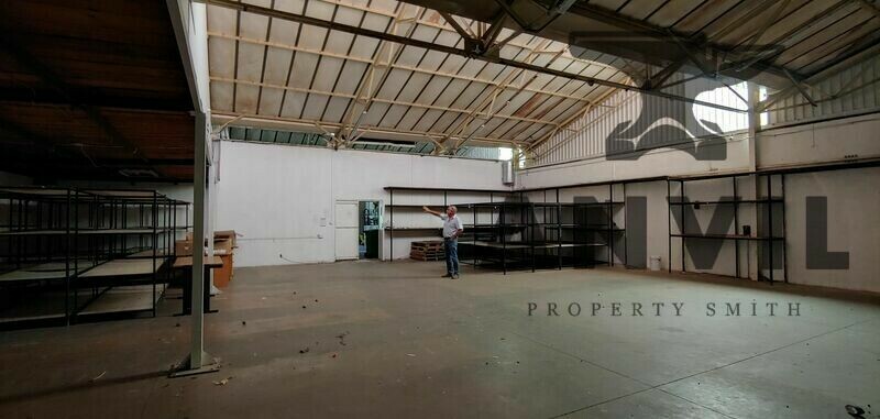 22 Archimedes Street - Front and Back Section property image 5