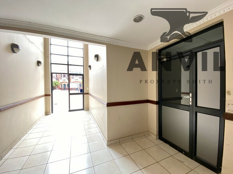 Boardwalk Office Park, Faerie Glen, Pretoria - H10 - GF property image 2
