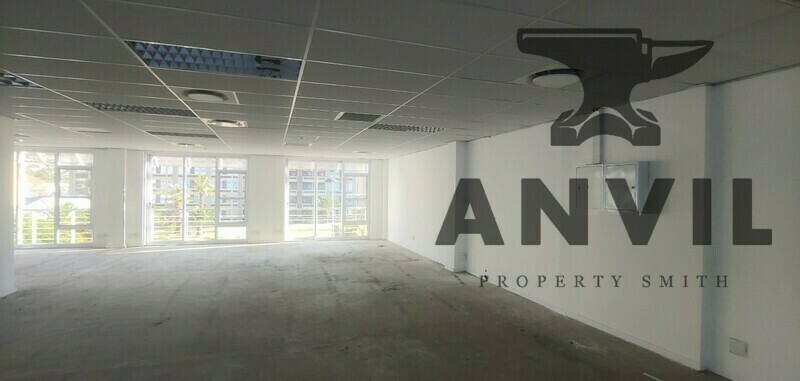 Granger Bay Court, 49 Beach Road, Mouille Point - Unit 203.1 property image 10