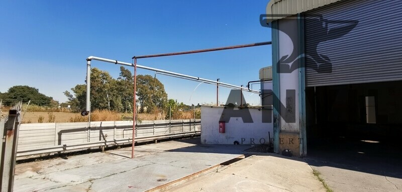 In 2 Foods / Interfruit Building, Bartlett, Boksburg - Entire Property  property image 3