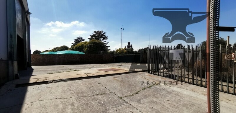 In 2 Foods / Interfruit Building, Bartlett, Boksburg - Entire Property  property image 6