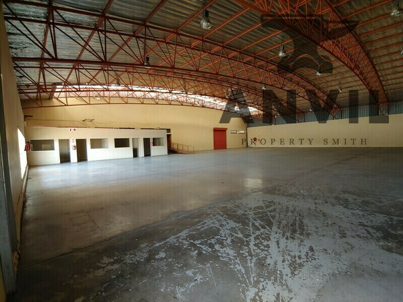 Corner R104 &, Dr Enos Mabuza Dr - Building 2 - Ground Unit 2 property image 3