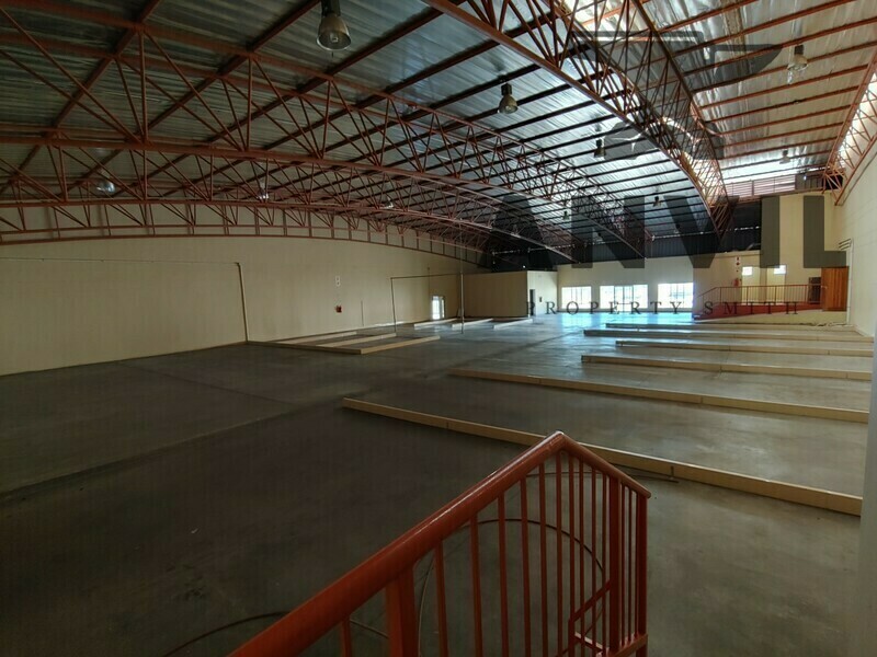 Corner R104 &, Dr Enos Mabuza Dr - Building 2 - Ground Unit 2 property image 16