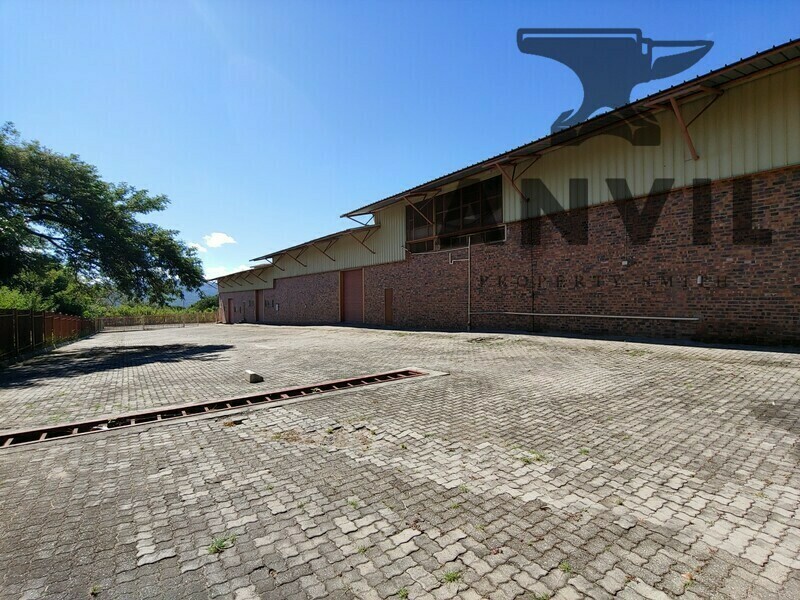 Corner R104 &, Dr Enos Mabuza Dr - Building 2 - Ground Unit 2 property image 24