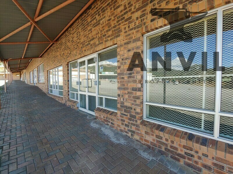 Corner R104 &, Dr Enos Mabuza Dr - Building 2 - Ground Unit 2 property image 25