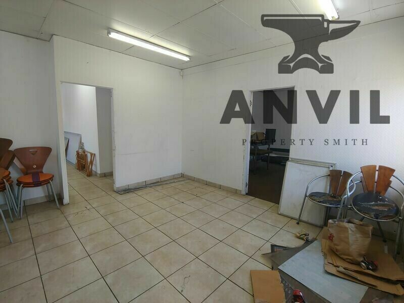 Gateway Shopping Center, Corner Ring & Voortrekker Road, Alberton - Unit 15 property image 3