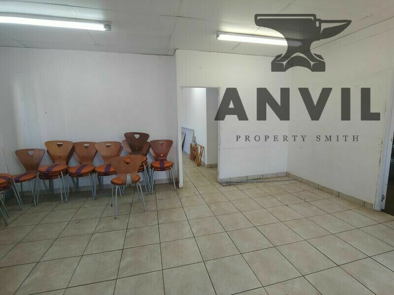 Gateway Shopping Center, Corner Ring & Voortrekker Road, Alberton - Unit 15 property image 4