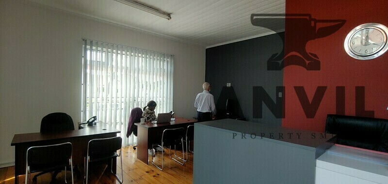 77 Cape Road - Unit A property image 2