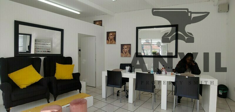 77 Cape Road - Unit A property image 3