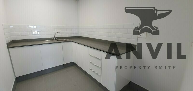 Dundas Park - 23 Junction Road - Unit 6 property image 4