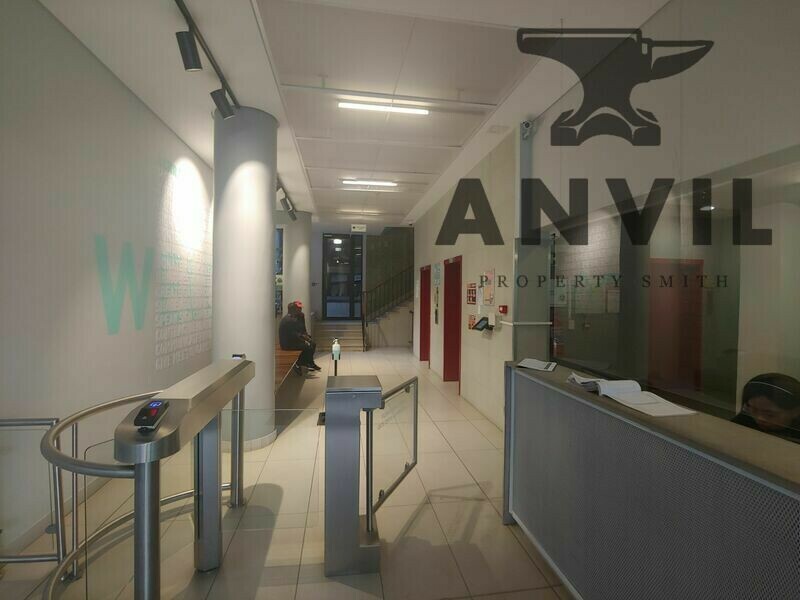 South Point Corner, 87 De Korte Street, Braamfontein, Johannesburg - 8th floor office space property image 14