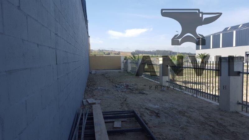 8 Port Street - Factory to let, Zinfandal Street, Saxenburg Park 2 property image 16