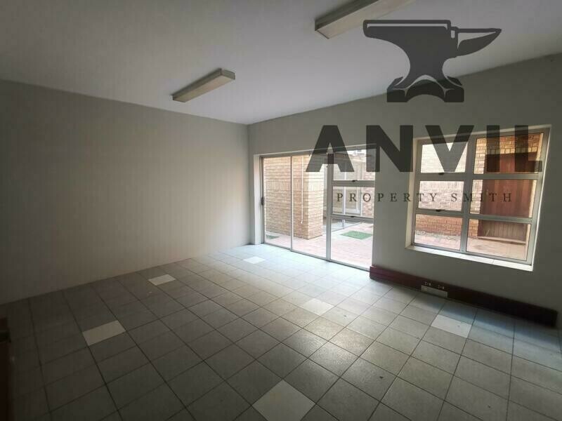 65 Bell street - RHS Warehouse  property image 10