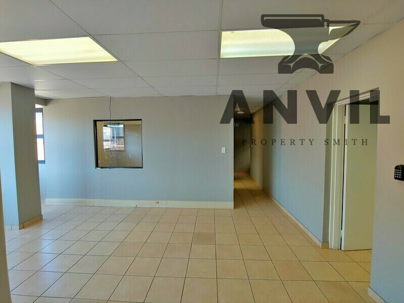 Honeydew Business Park, Roodepoort - Building D Unit 16,15,17  property image 14