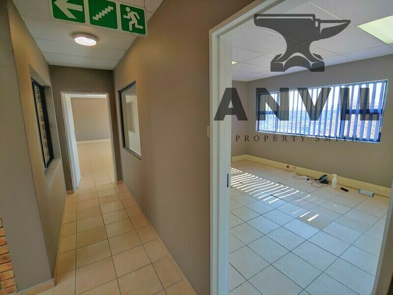 Honeydew Business Park, Roodepoort - Building D Unit 16,17  property image 13