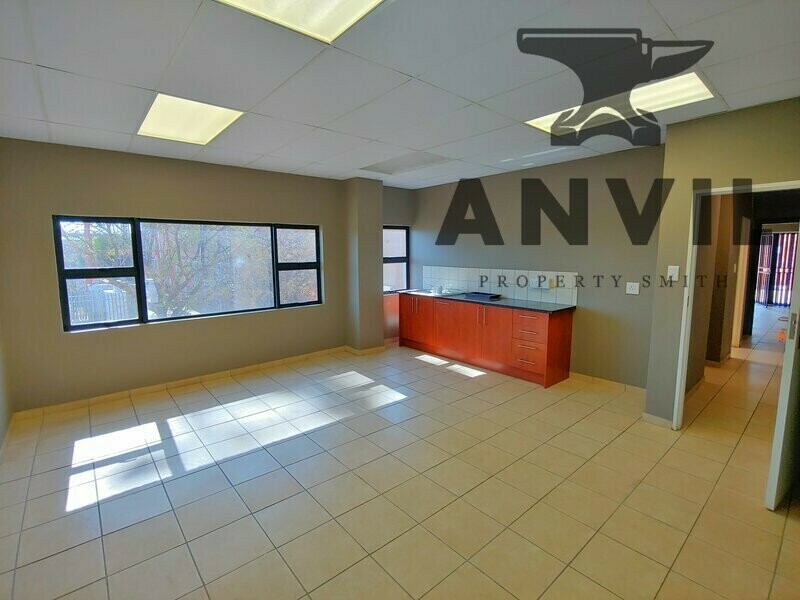 Honeydew Business Park, Roodepoort - Building D Unit 16,17  property image 18