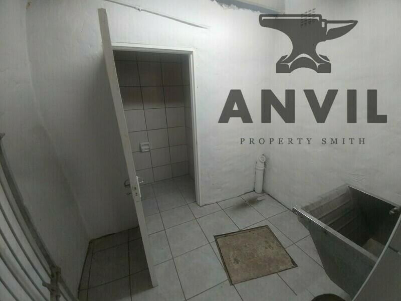 194 Commercial Rd - 194 Commercial road property image 4