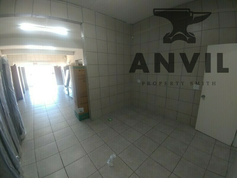 194 Commercial Rd - 194 Commercial road property image 5