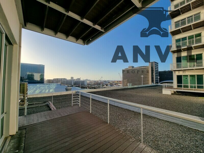 Convention Tower, Corner Heerengracht and Walter Sisulu Aveune - 8th Floor Unit property image 9