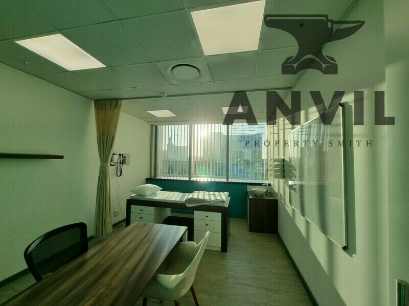 Convention Tower, Corner Heerengracht and Walter Sisulu Aveune - 8th Floor Unit property image 17