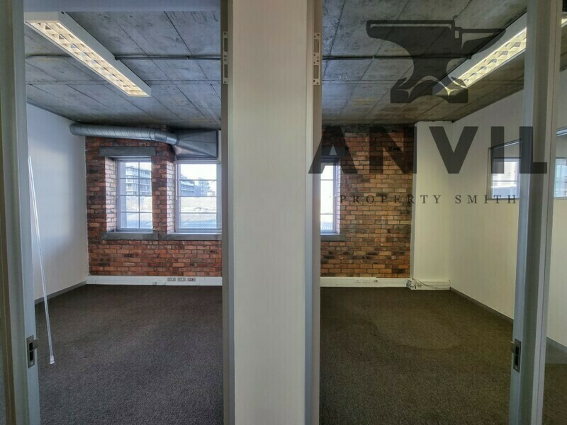 Sovereign Quays ,34 Somerset Road - 1st Floor Foyer B property image 19