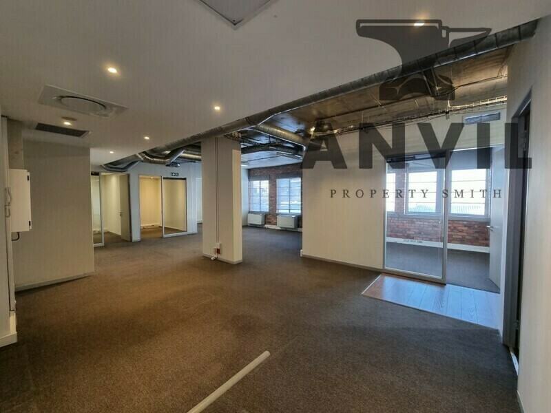 Sovereign Quays ,34 Somerset Road - 1st Floor Foyer B property image 20