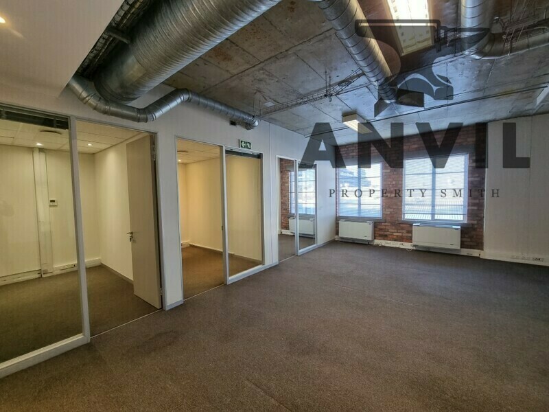 Sovereign Quays ,34 Somerset Road - 1st Floor Foyer B property image 21