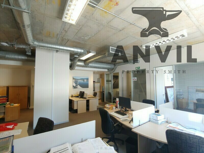 Sovereign Quays ,34 Somerset Road - 1st Floor Foyer B property image 56