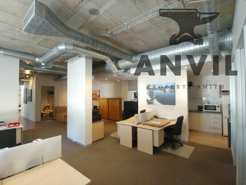 Sovereign Quays ,34 Somerset Road - 1st Floor Foyer B property image 37