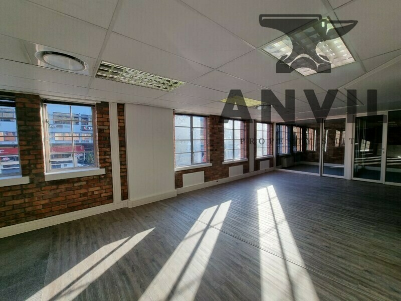 Sovereign Quays ,34 Somerset Road - 1st Floor Foyer B Ex Top Employers property image 4