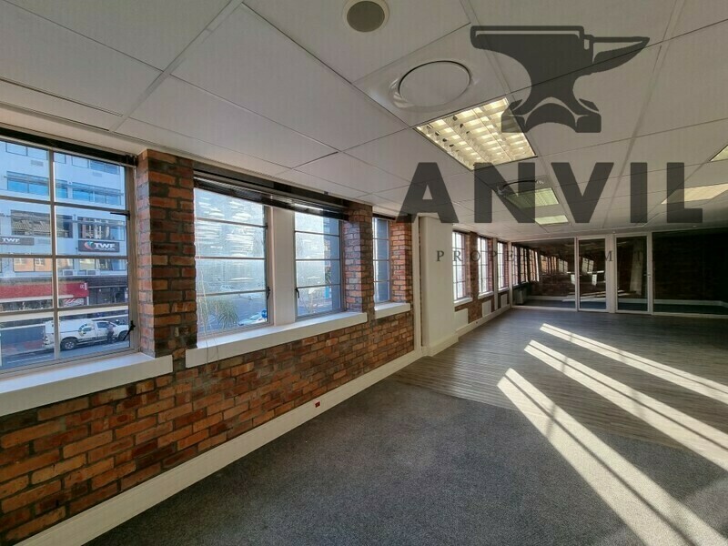 Sovereign Quays ,34 Somerset Road - 1st Floor Foyer B Ex Top Employers property image 8